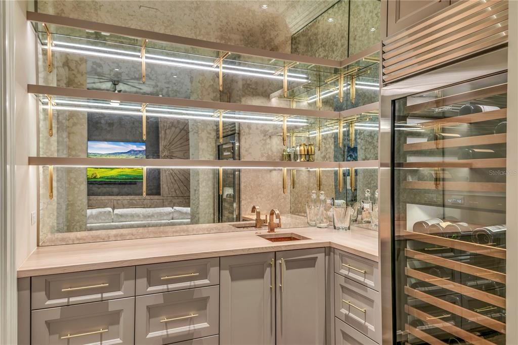 En Venta: $3,895,000 (3 camas, 3 baños, 4237 Pies cuadrados)