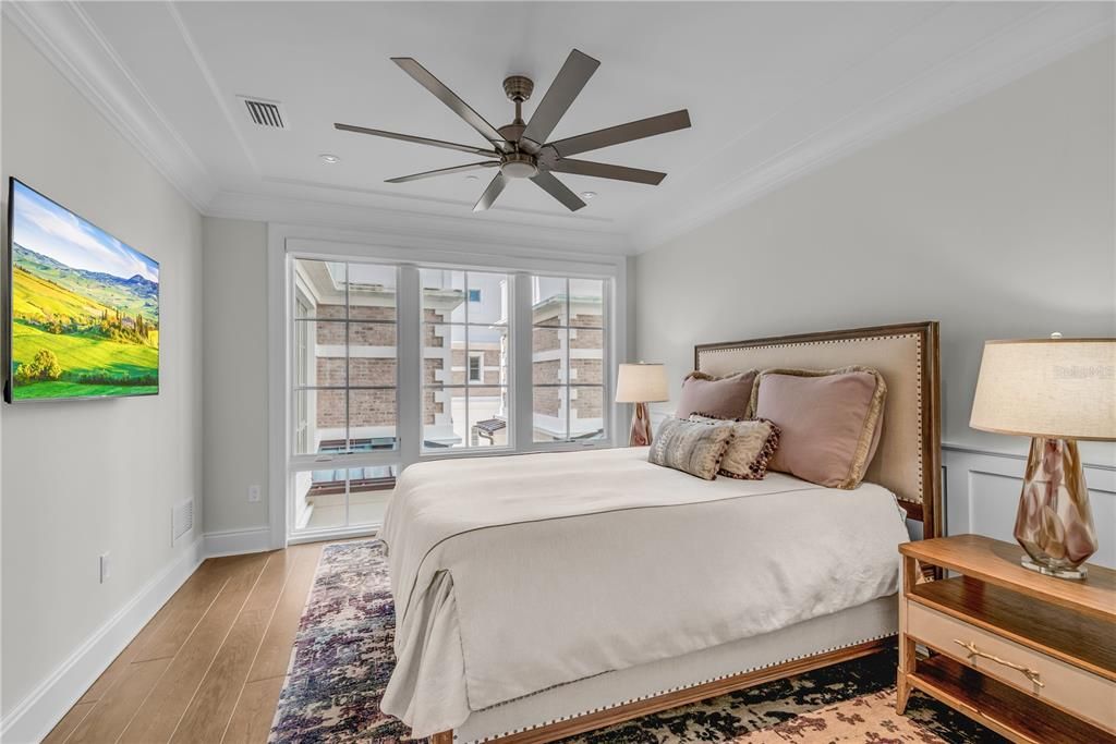 En Venta: $3,895,000 (3 camas, 3 baños, 4237 Pies cuadrados)