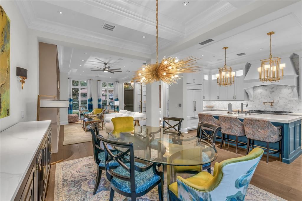 En Venta: $3,895,000 (3 camas, 3 baños, 4237 Pies cuadrados)