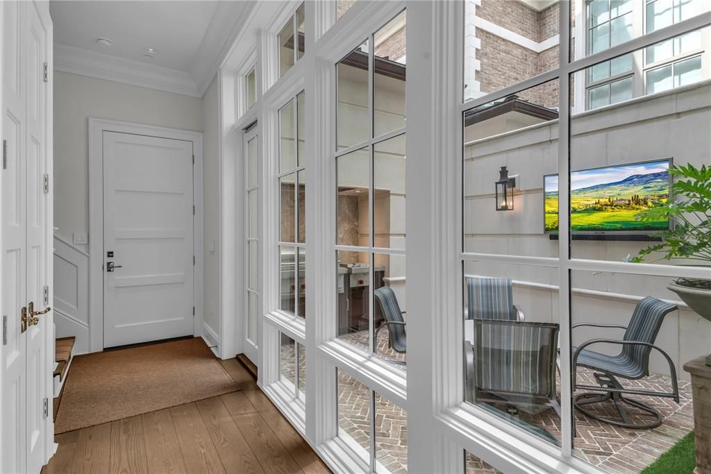 En Venta: $3,895,000 (3 camas, 3 baños, 4237 Pies cuadrados)