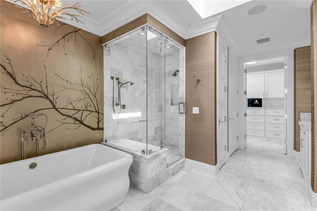 En Venta: $3,895,000 (3 camas, 3 baños, 4237 Pies cuadrados)