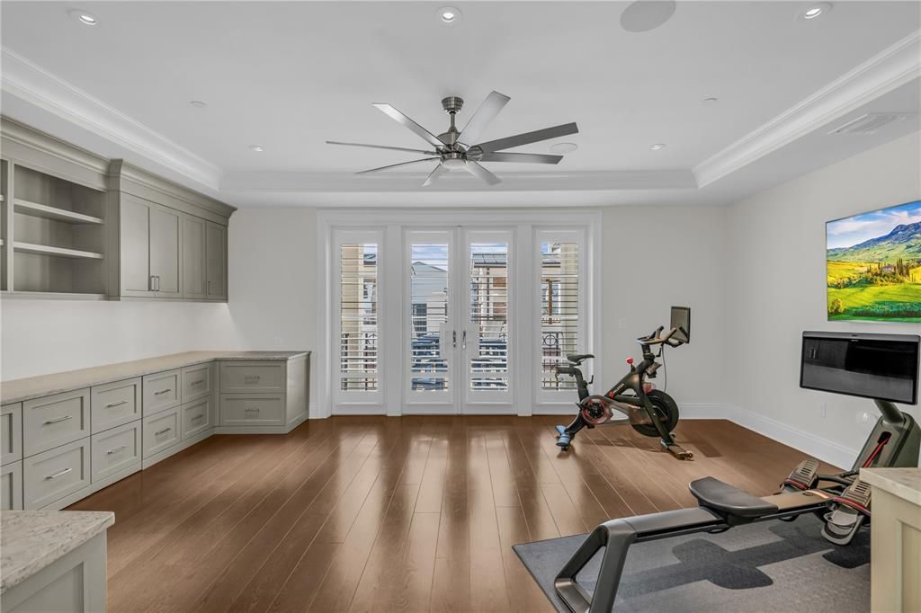 En Venta: $3,895,000 (3 camas, 3 baños, 4237 Pies cuadrados)