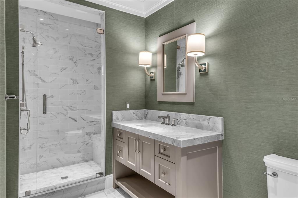 En Venta: $3,895,000 (3 camas, 3 baños, 4237 Pies cuadrados)