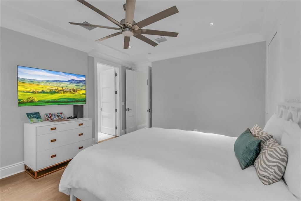 En Venta: $3,895,000 (3 camas, 3 baños, 4237 Pies cuadrados)