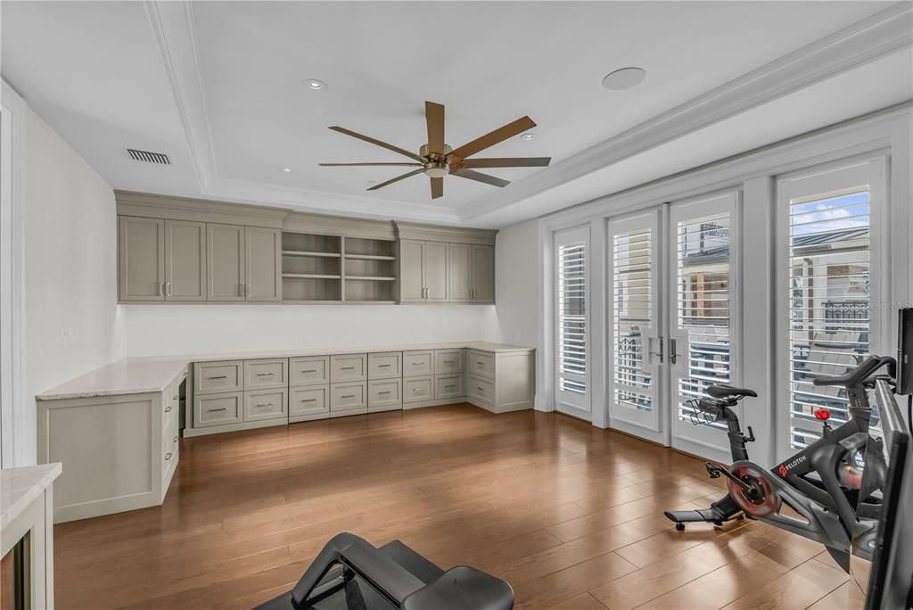 En Venta: $3,895,000 (3 camas, 3 baños, 4237 Pies cuadrados)