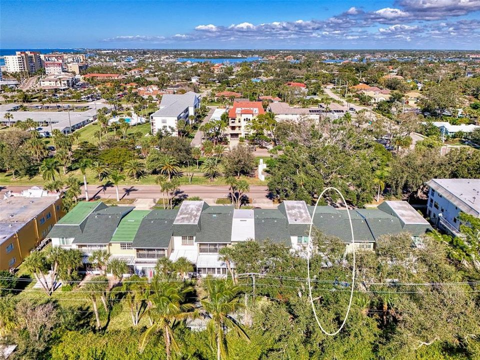 En Venta: $585,000 (2 camas, 2 baños, 1246 Pies cuadrados)