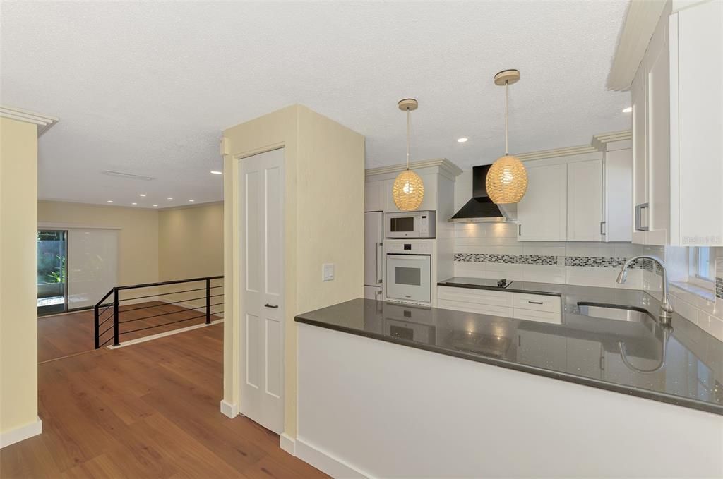 En Venta: $585,000 (2 camas, 2 baños, 1246 Pies cuadrados)