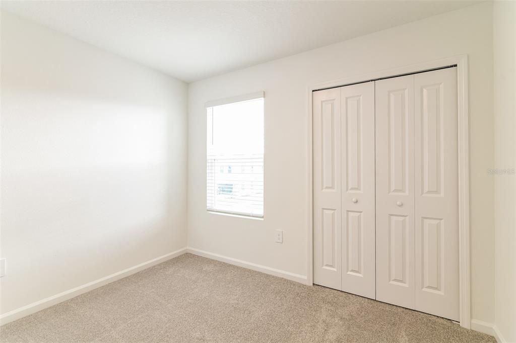 En Renta: $2,075 (5 camas, 3 baños, 2112 Pies cuadrados)