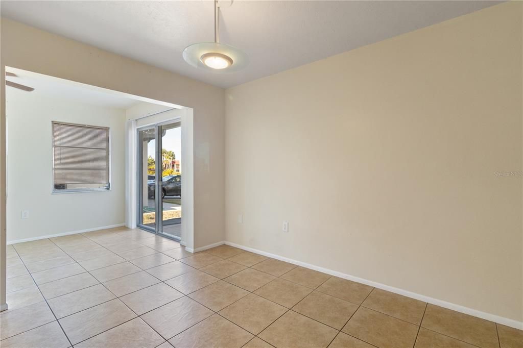 En Renta: $1,600 (2 camas, 2 baños, 1184 Pies cuadrados)