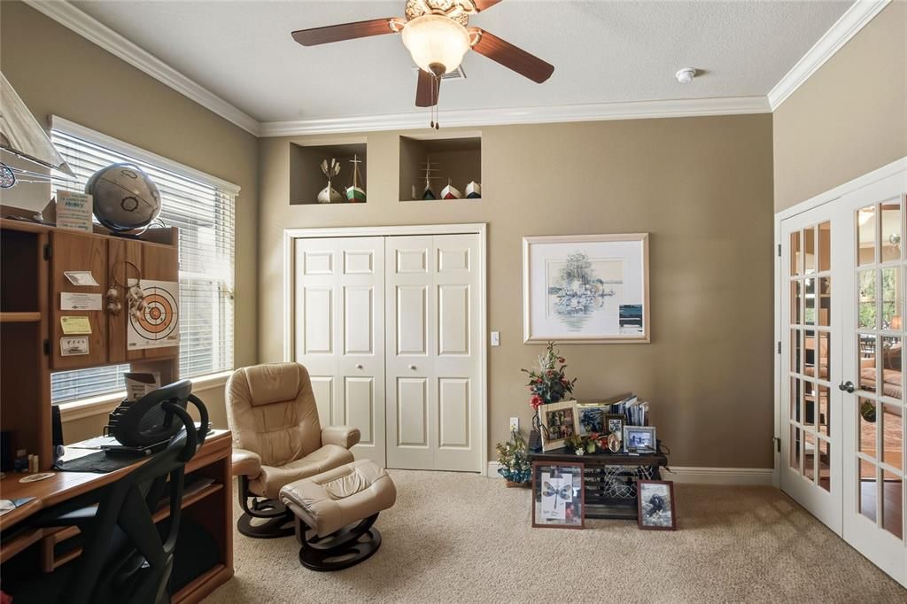 For Sale: $382,000 (3 beds, 2 baths, 2010 Square Feet)