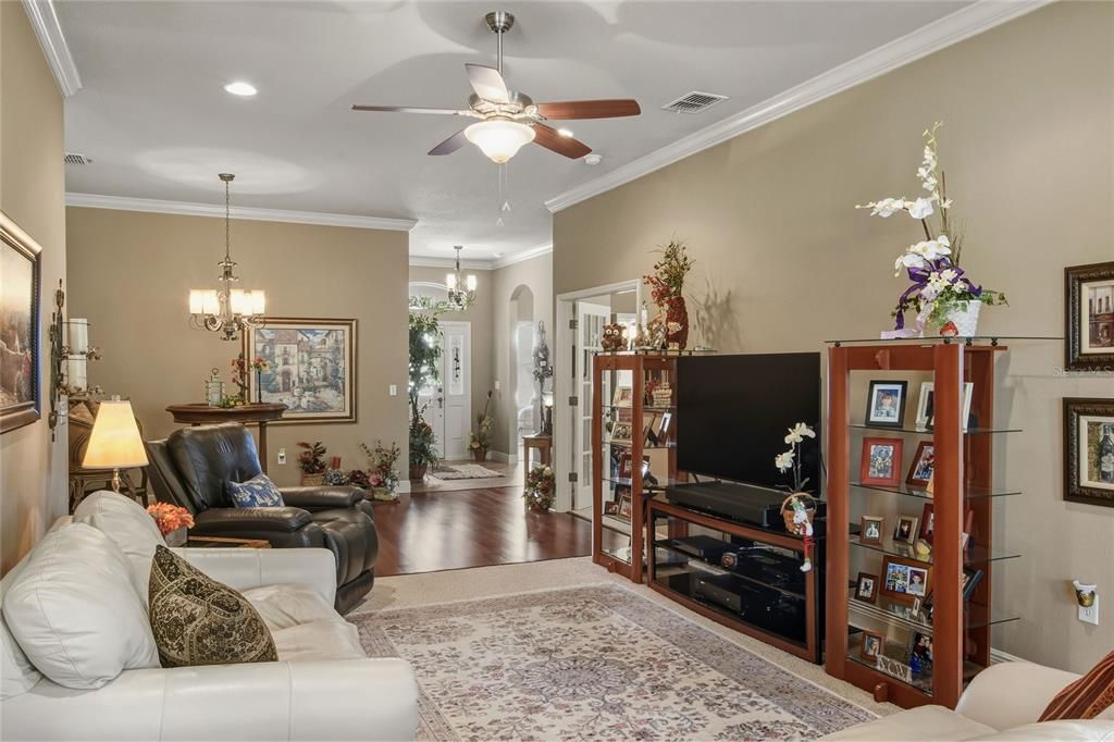 For Sale: $382,000 (3 beds, 2 baths, 2010 Square Feet)