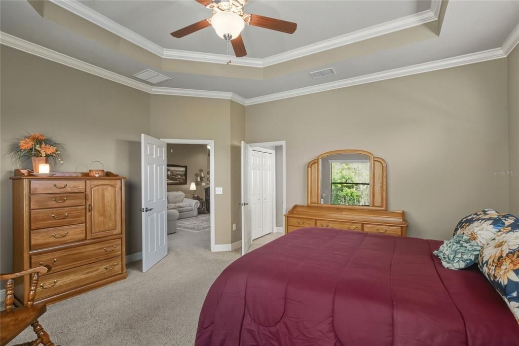 For Sale: $382,000 (3 beds, 2 baths, 2010 Square Feet)