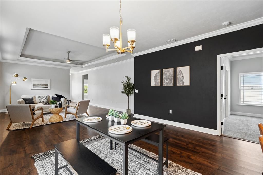 For Rent: $2,600 (3 beds, 2 baths, 1728 Square Feet)