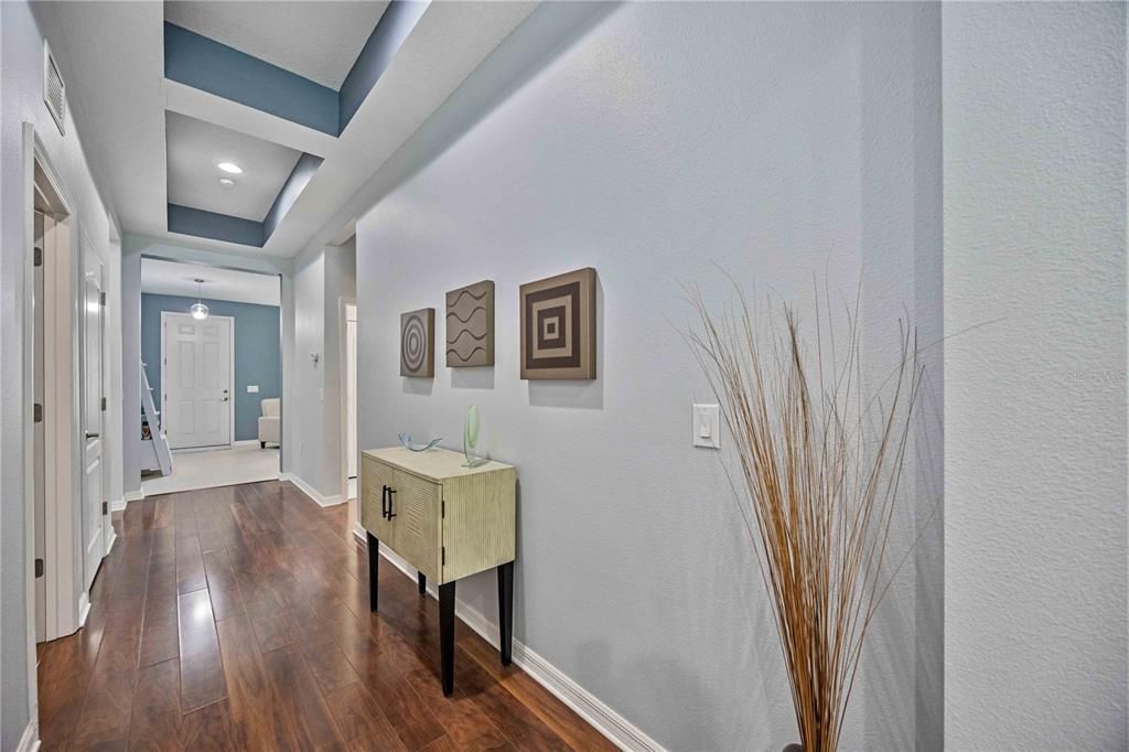 На продажу: $599,000 (3 спален, 3 ванн, 2105 Квадратных фут)