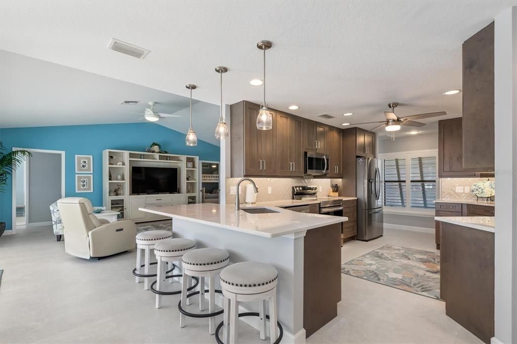 На продажу: $775,000 (3 спален, 2 ванн, 2091 Квадратных фут)