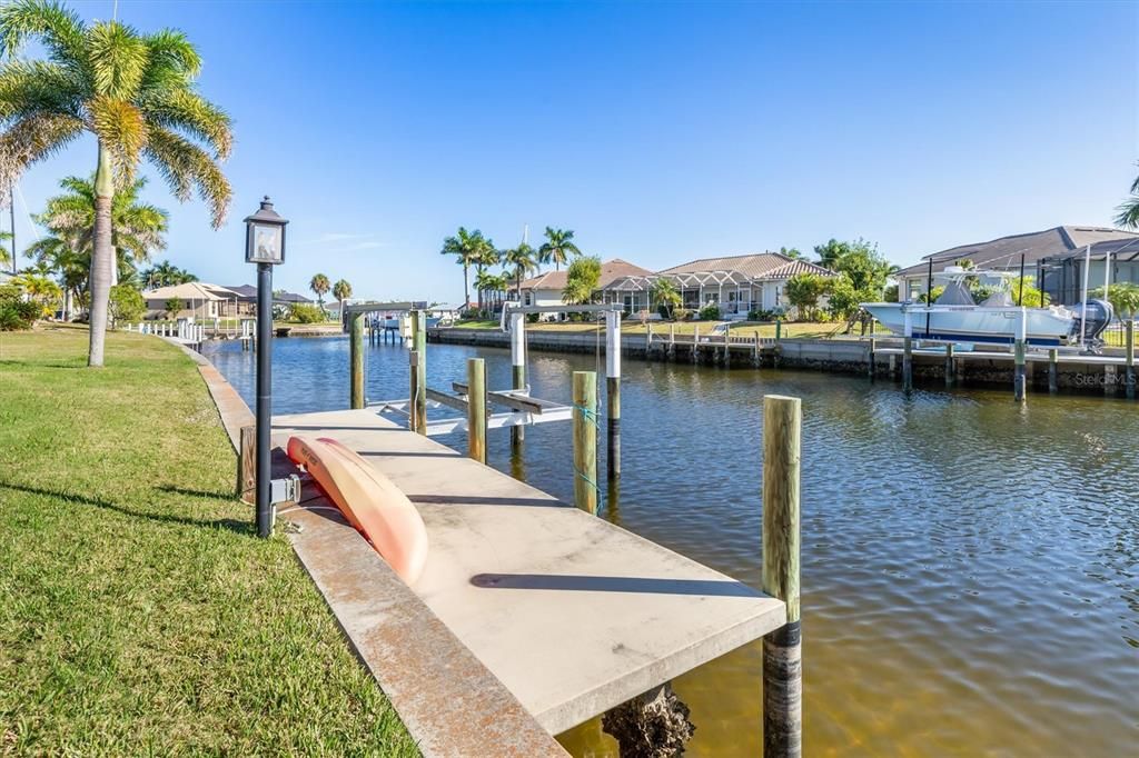 На продажу: $775,000 (3 спален, 2 ванн, 2091 Квадратных фут)