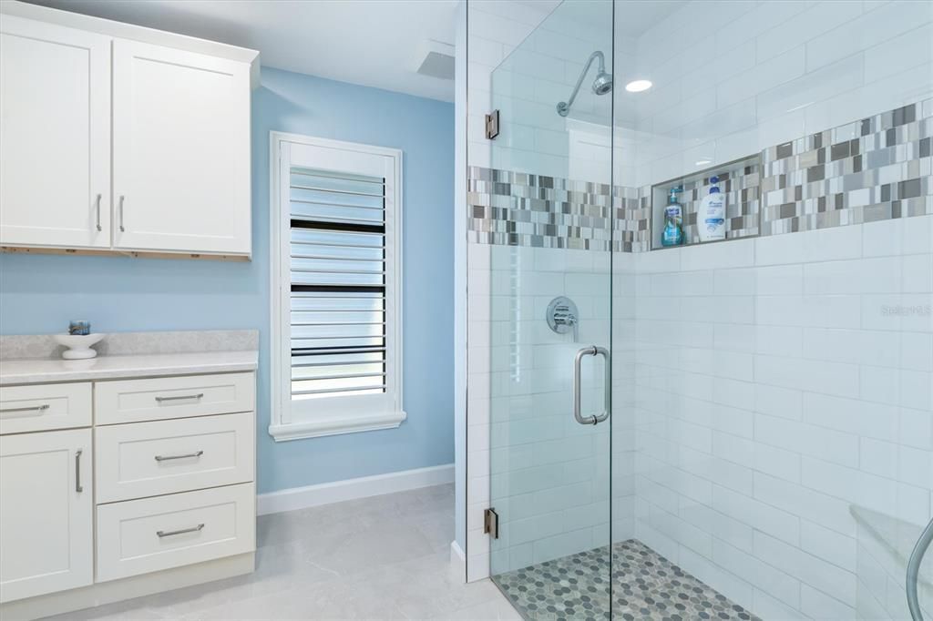 На продажу: $775,000 (3 спален, 2 ванн, 2091 Квадратных фут)