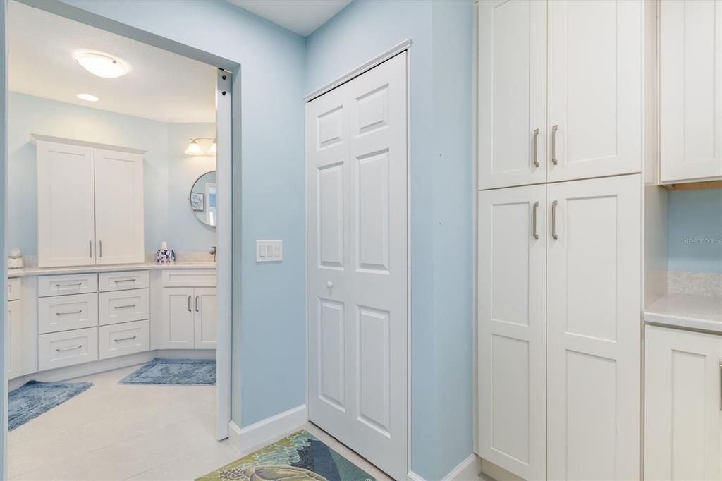 На продажу: $775,000 (3 спален, 2 ванн, 2091 Квадратных фут)