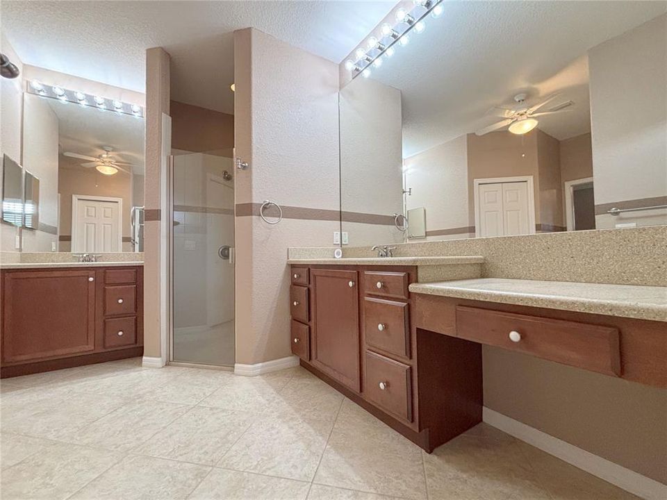 待售: $375,900 (3 贝兹, 2 浴室, 1918 平方英尺)