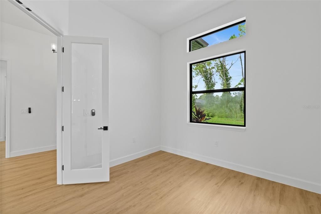 待售: $438,000 (3 贝兹, 2 浴室, 1933 平方英尺)