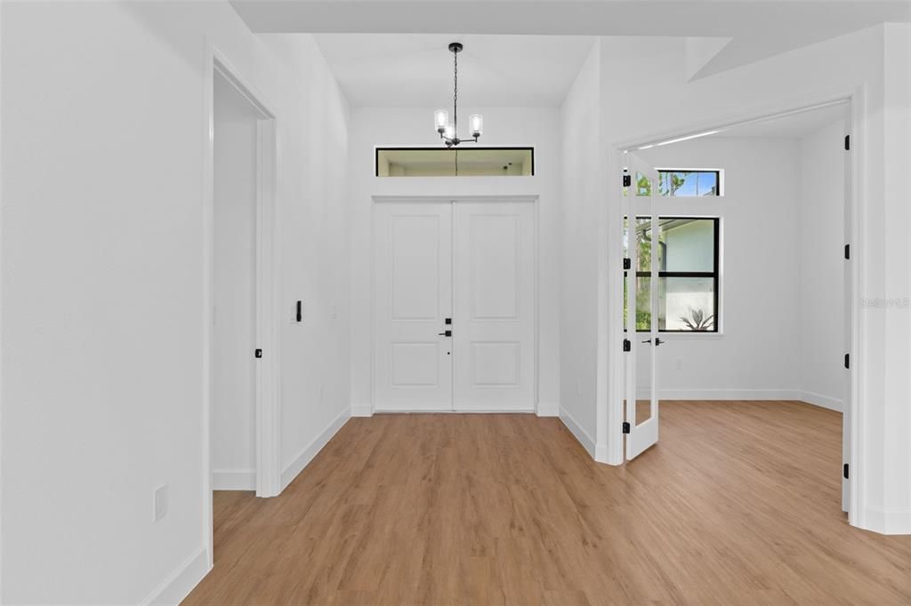 待售: $438,000 (3 贝兹, 2 浴室, 1933 平方英尺)