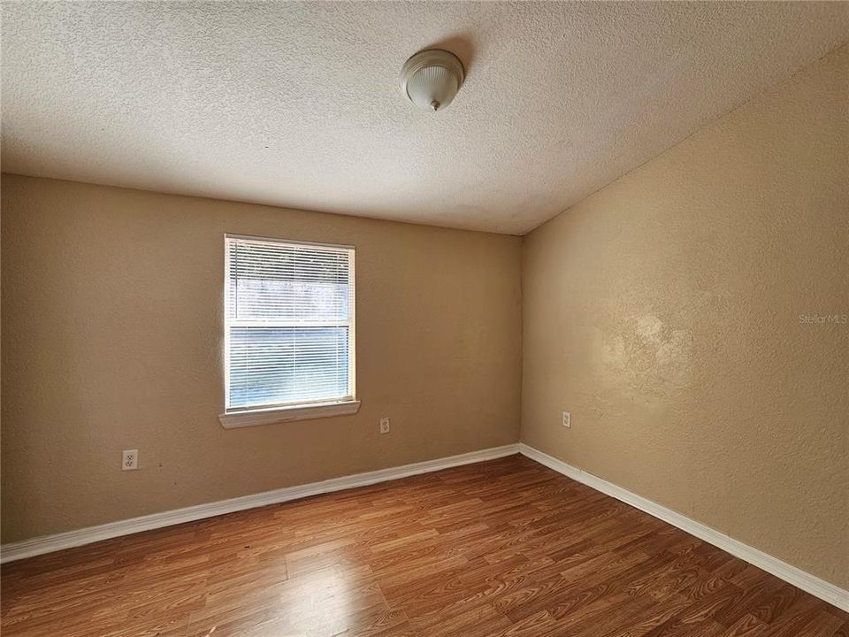 En Renta: $1,650 (3 camas, 2 baños, 1101 Pies cuadrados)