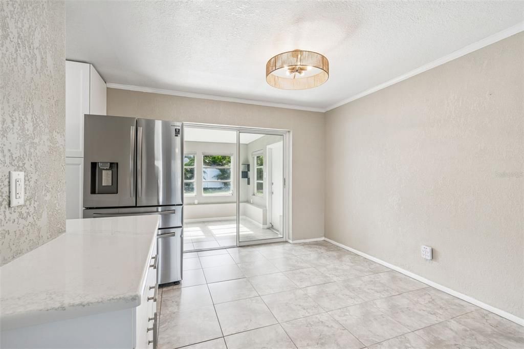 For Sale: $430,000 (3 beds, 2 baths, 1084 Square Feet)