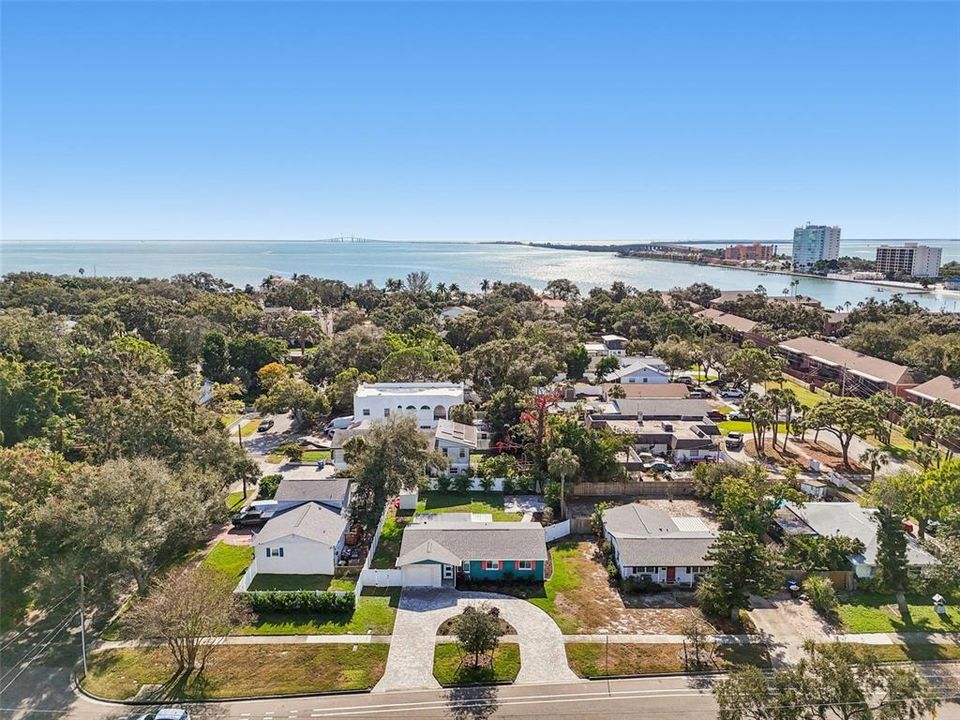 For Sale: $430,000 (3 beds, 2 baths, 1084 Square Feet)