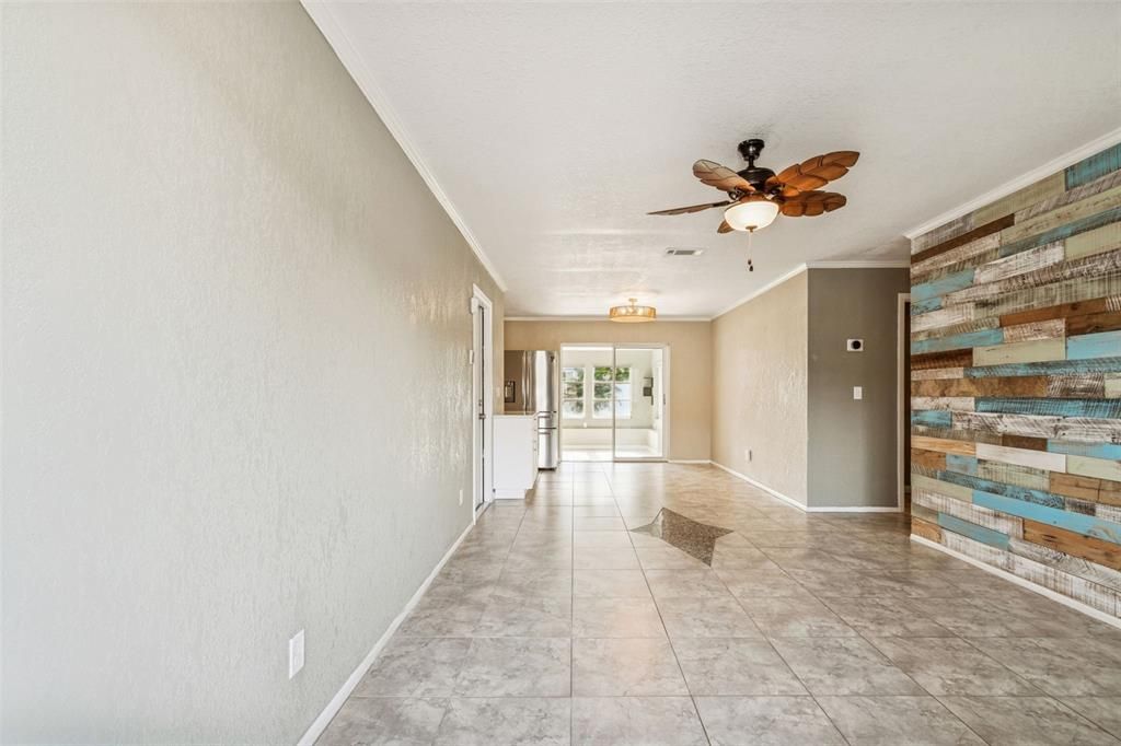 For Sale: $430,000 (3 beds, 2 baths, 1084 Square Feet)