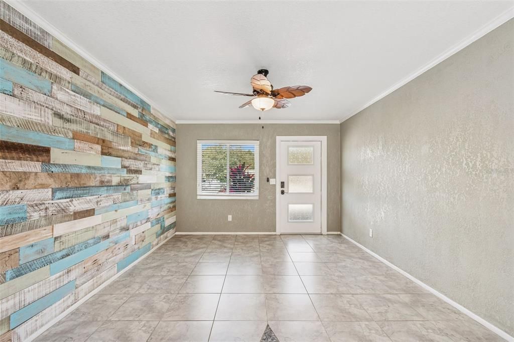 For Sale: $430,000 (3 beds, 2 baths, 1084 Square Feet)