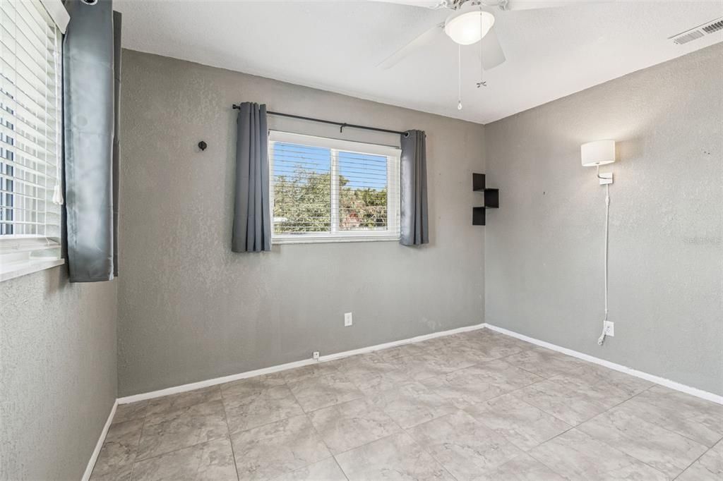 For Sale: $430,000 (3 beds, 2 baths, 1084 Square Feet)