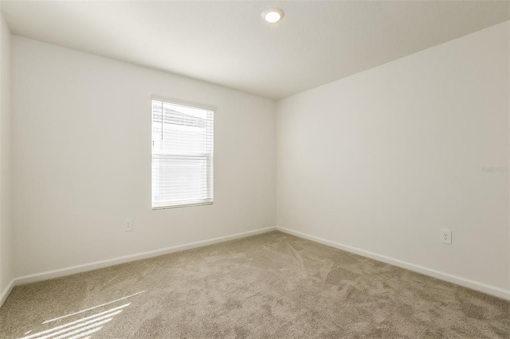 En Renta: $2,225 (5 camas, 3 baños, 2451 Pies cuadrados)