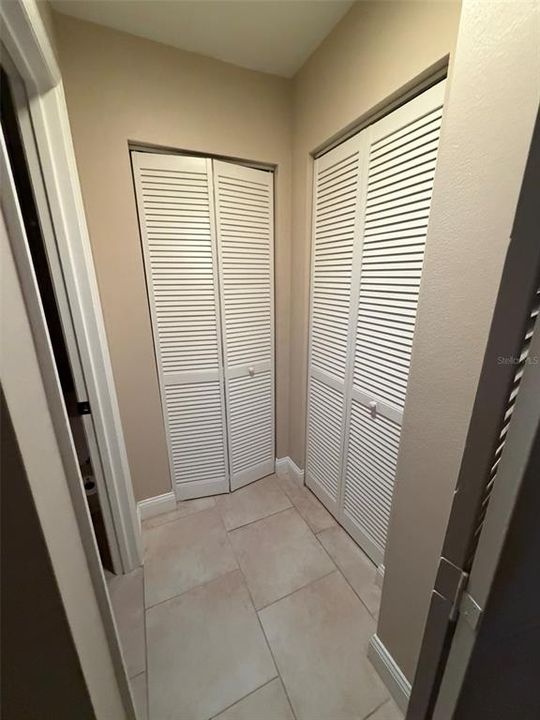 В аренду: $1,750 (2 спален, 2 ванн, 1328 Квадратных фут)