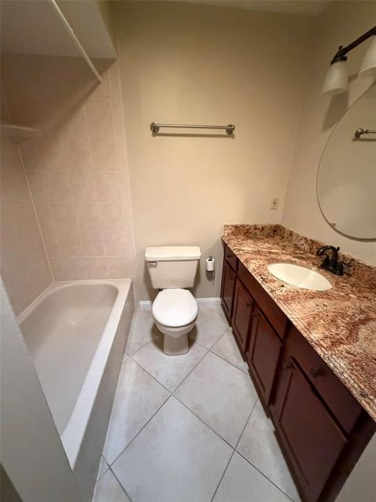 В аренду: $1,750 (2 спален, 2 ванн, 1328 Квадратных фут)