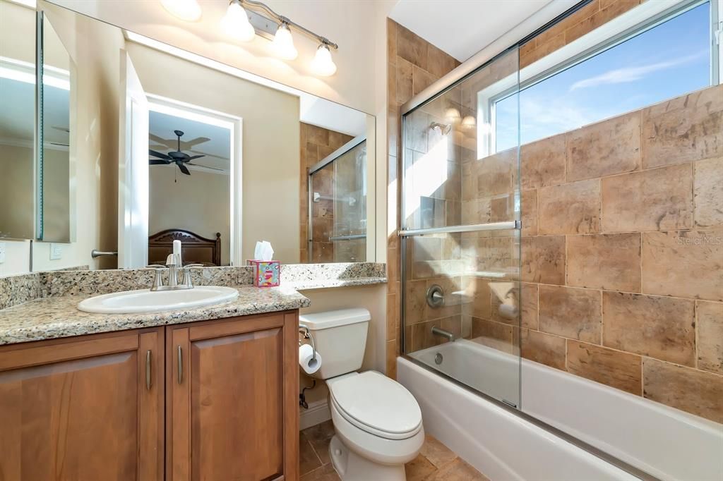 For Sale: $2,100,000 (4 beds, 5 baths, 4363 Square Feet)