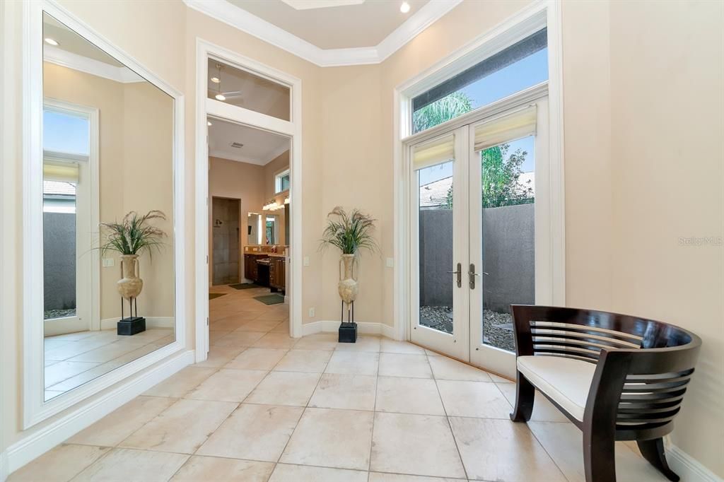 For Sale: $2,100,000 (4 beds, 5 baths, 4363 Square Feet)
