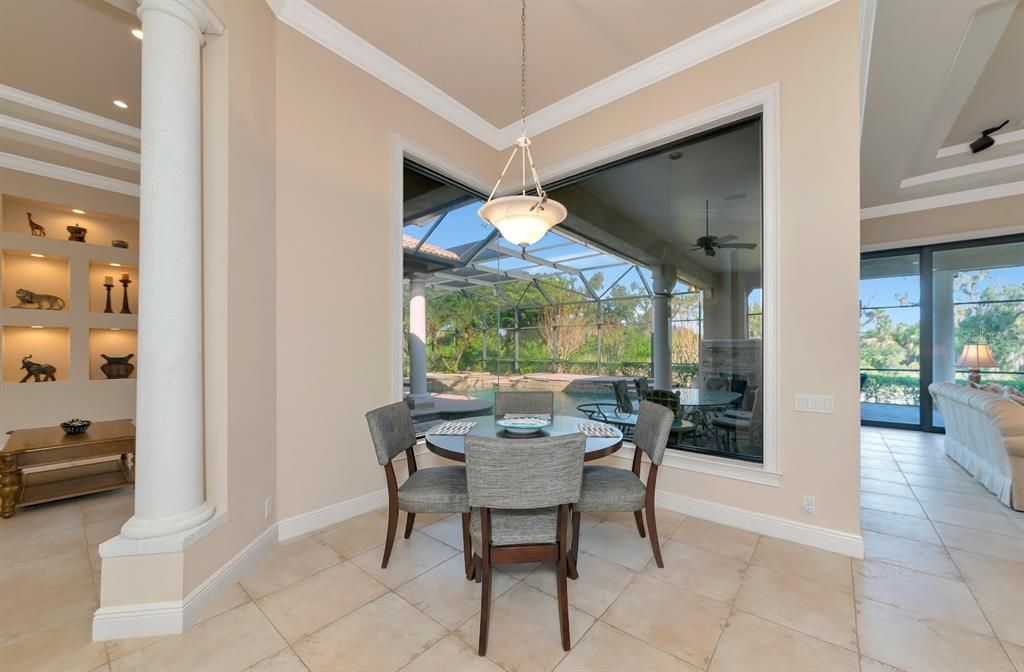 For Sale: $2,100,000 (4 beds, 5 baths, 4363 Square Feet)