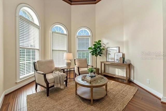 For Sale: $2,100,000 (4 beds, 5 baths, 4363 Square Feet)