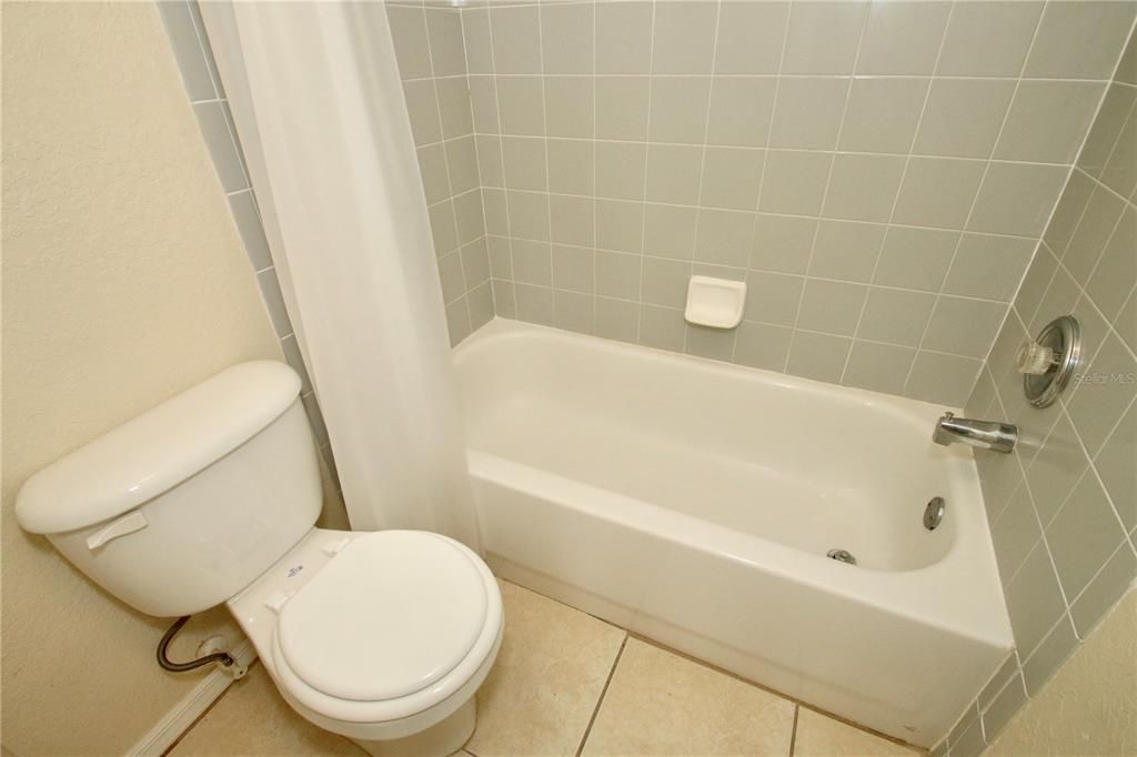 В аренду: $2,150 (3 спален, 2 ванн, 1156 Квадратных фут)