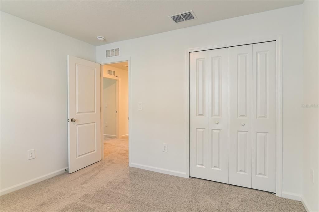 For Rent: $2,225 (5 beds, 3 baths, 2451 Square Feet)