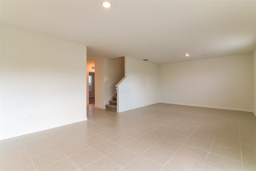 For Rent: $2,225 (5 beds, 3 baths, 2451 Square Feet)