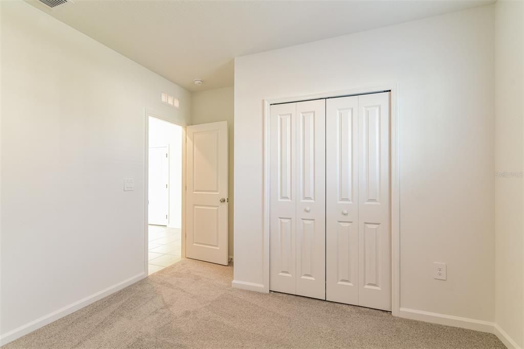 For Rent: $2,225 (5 beds, 3 baths, 2451 Square Feet)