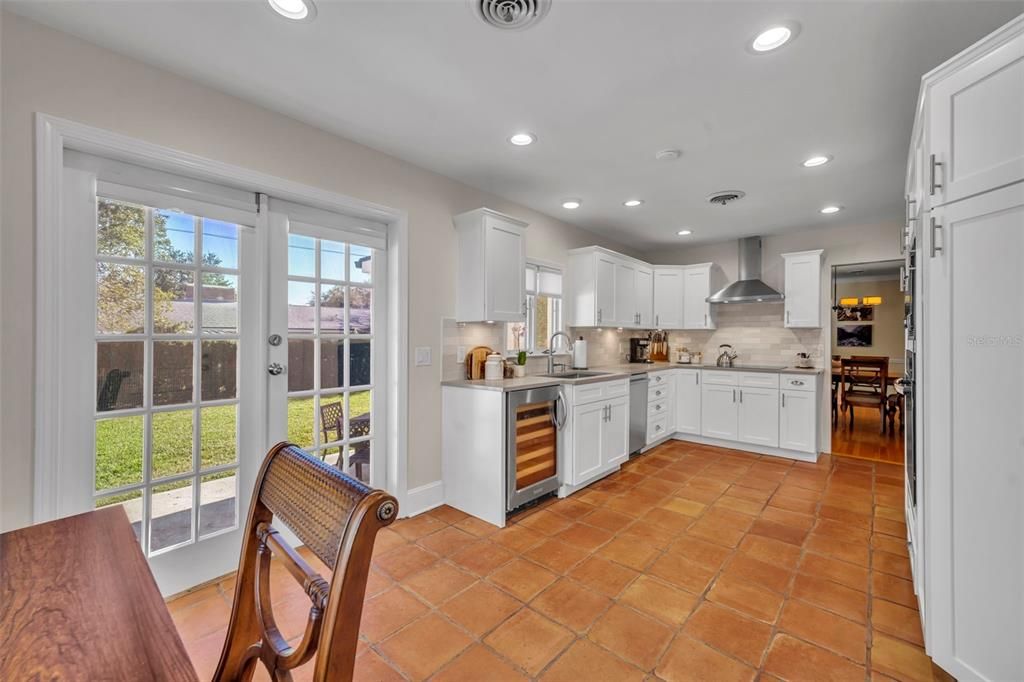 For Sale: $725,000 (3 beds, 2 baths, 1803 Square Feet)