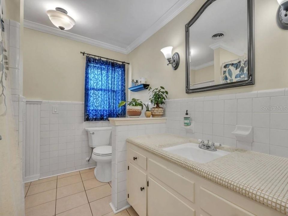 For Sale: $725,000 (3 beds, 2 baths, 1803 Square Feet)