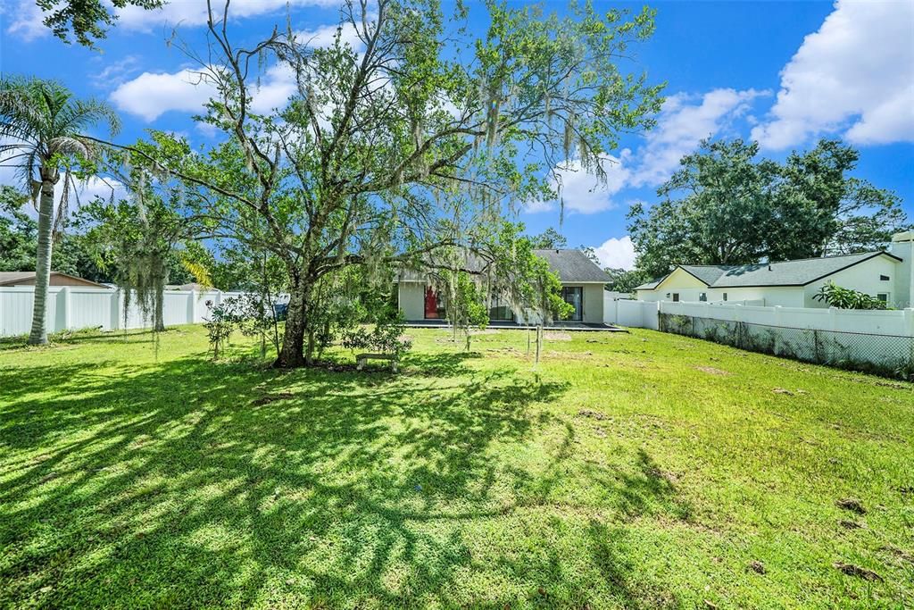 На продажу: $310,000 (3 спален, 2 ванн, 1494 Квадратных фут)