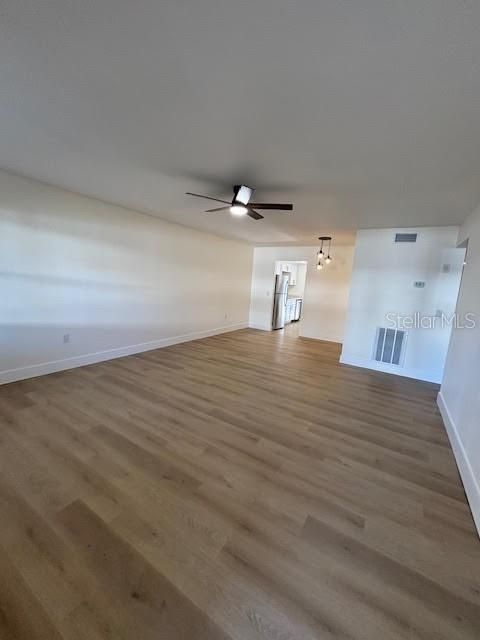 For Sale: $169,000 (2 beds, 2 baths, 870 Square Feet)