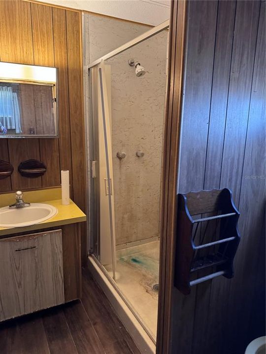 На продажу: $79,900 (2 спален, 2 ванн, 1056 Квадратных фут)