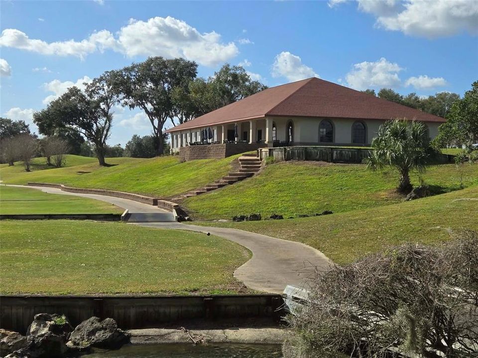 For Sale: $224,900 (2 beds, 1 baths, 1015 Square Feet)