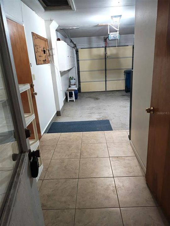 For Sale: $224,900 (2 beds, 1 baths, 1015 Square Feet)