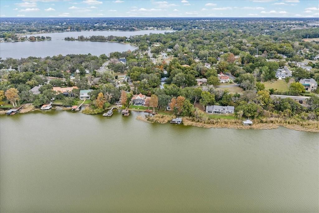 На продажу: $449,900 (2 спален, 2 ванн, 1401 Квадратных фут)